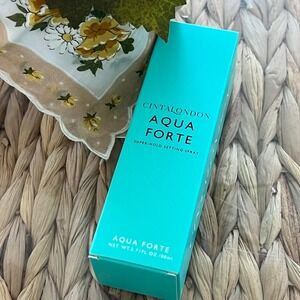 Cinta London Aqua Forte Super-Hold Setting Spray 2.7 fl oz 80ml Vegan Clean New